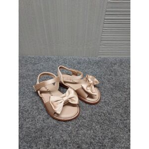 Felix & Flora Toddler Sandals 6 Beige Bow Straps Open Toe Lightweight Outdoor